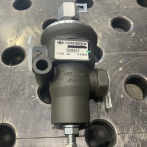 Pressure Regulator with trailer port connection