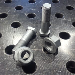Longer Studs and nuts to suit Alloy Beadlock rims